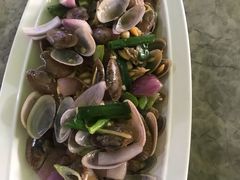 -四川小胡子海鲜(丁村万人海鲜广场店)