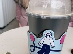 -喜茶(迪士尼小镇DP店)