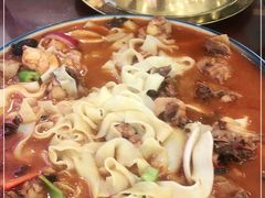 -撒拉人家.酸菜牦牛肉火锅