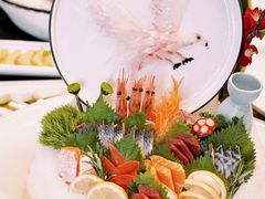-鼎泰亨·海鲜牛肉餐厅(滨江店)