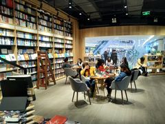 -覔书店(壹方城店)