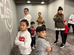 -CASTER跳舞俱乐部