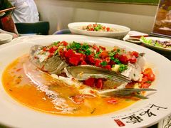 -上名堂·鱼头好吃(体育场路店)