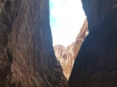 -天山神秘大峡谷