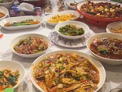 -巴特餐饮6加1音乐餐吧·新疆菜