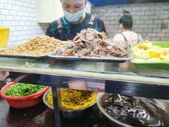 -覃肥叔桂林米粉(粮道街店)
