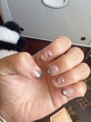 -UGIRL有个美甲