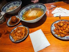 -老外婆本帮面(塔城路店)
