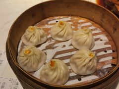 蟹粉小笼包-绿波廊(豫园店)