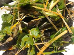 无骨鸡爪-虾胡闹·澳洲小龙虾·烧烤(福田鲨鱼店)