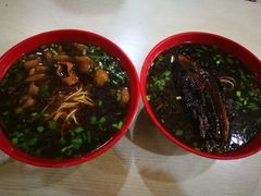 -小龙大肉面馆