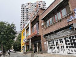 -威思丽高温瑜伽会馆