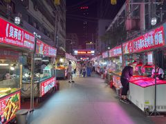 -正宁路小吃夜市