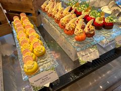 -两咖啡自助餐厅(静安香格里拉酒店)