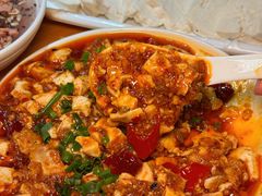 -大众跷脚牛肉馆·非遗传承单位(峨眉山店)