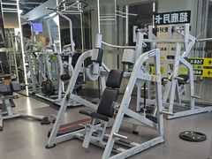 -超鹿运动(五四路恒力城店)