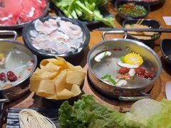 -呷哺呷哺(万达新世界店)
