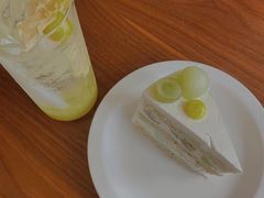 -HOLIDAY休日(后田垟巷店)