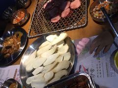 -老炉家木炭烤肉(长江国际店)