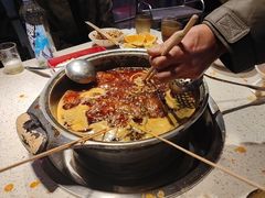 -钢管厂五区小郡肝串串香(蜀都万达店)