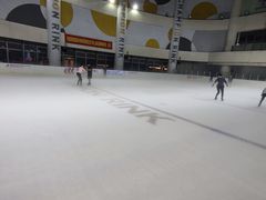 -冠军冰场CHAMPION RINK(百联又一城店)