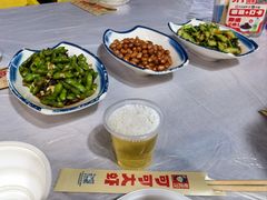 -霄汉牛三鲜湖北砂锅菜(万松园2店)