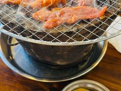 -韩风烤牛肉冷面店