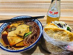 -老字号杨坡红油米线腊汁肉夹馍(东四道巷店)