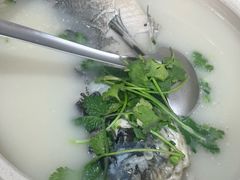 -天乐农家鱼头王(天目湖店)