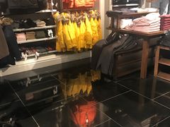 -Abercrombie&Fitch(德基广场店)