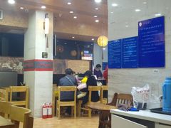 大堂-百年尹氏汤包(湖南路狮子桥店)