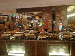 自助取餐区-OPEN開全日自助餐厅·牛肉火锅·海鲜(佛山希尔顿酒店)