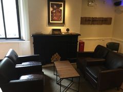 卡座-星巴克臻选(广州沙面店)