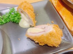 腰内芝士卷-胜博殿日式炸猪排(悠唐店)