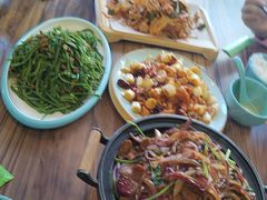 -合合春饼·酱骨·东北菜(潘家园店)