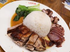 蜜汁肥叉-澳门陈光记烧味饭店(南京德基广场店)