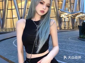 百看不腻  这个发色好看的有点过分了！