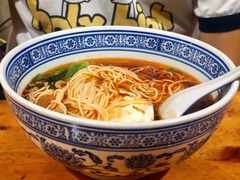 辣肉面-沪西老弄堂面馆(定西路店)