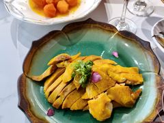 -七的湖·晚芳亭·阳澄湖农家菜·大闸蟹(莲花岛店)