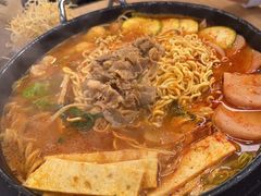 -WOW LUCKY创意韩料(龙阳广场店)