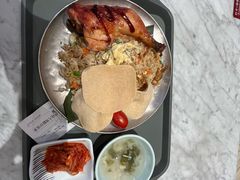 -大食代美食广场(上海中心店)