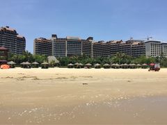 三亚湾海居铂尔曼度假酒店-三亚湾海居铂尔曼度假酒店