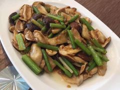 -郑庄脂渣海鲜楼(九水路店)
