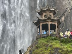 -刘伯温故里景区百丈漈