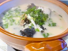 -姜君·千岛湖鱼头馆(浦东大道店)