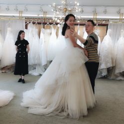 -Lisamoon礼慕纱婚纱礼服高级定制