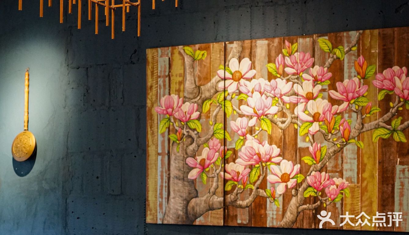 梧桐树下一个人也要吃饱饭！