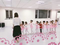 -梧桐花语舞蹈培训中心(潞城校区)