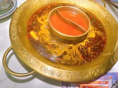-哥老官重庆美蛙鱼头(宝山龙湖店)