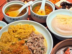 -裕兴记•蟹黄面馆(人民广场店)